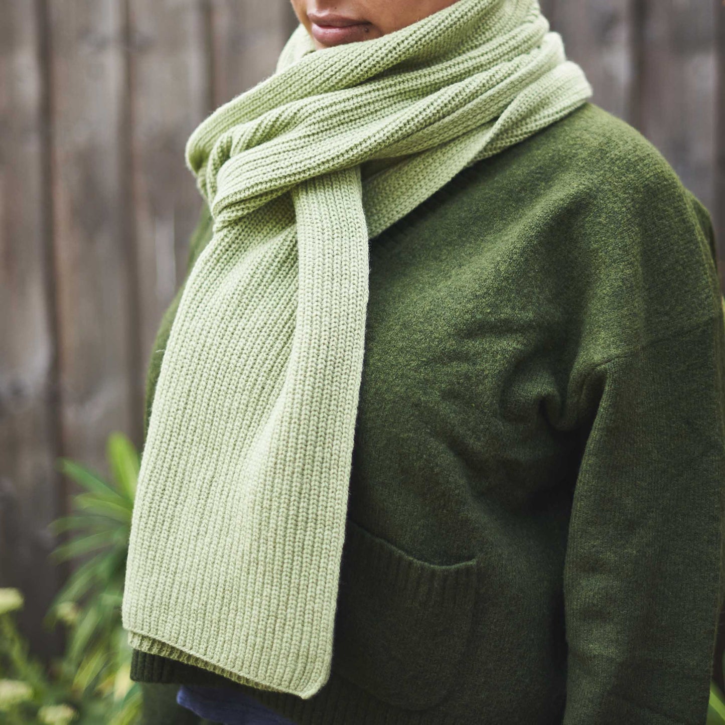 mint green 100% wool scarf