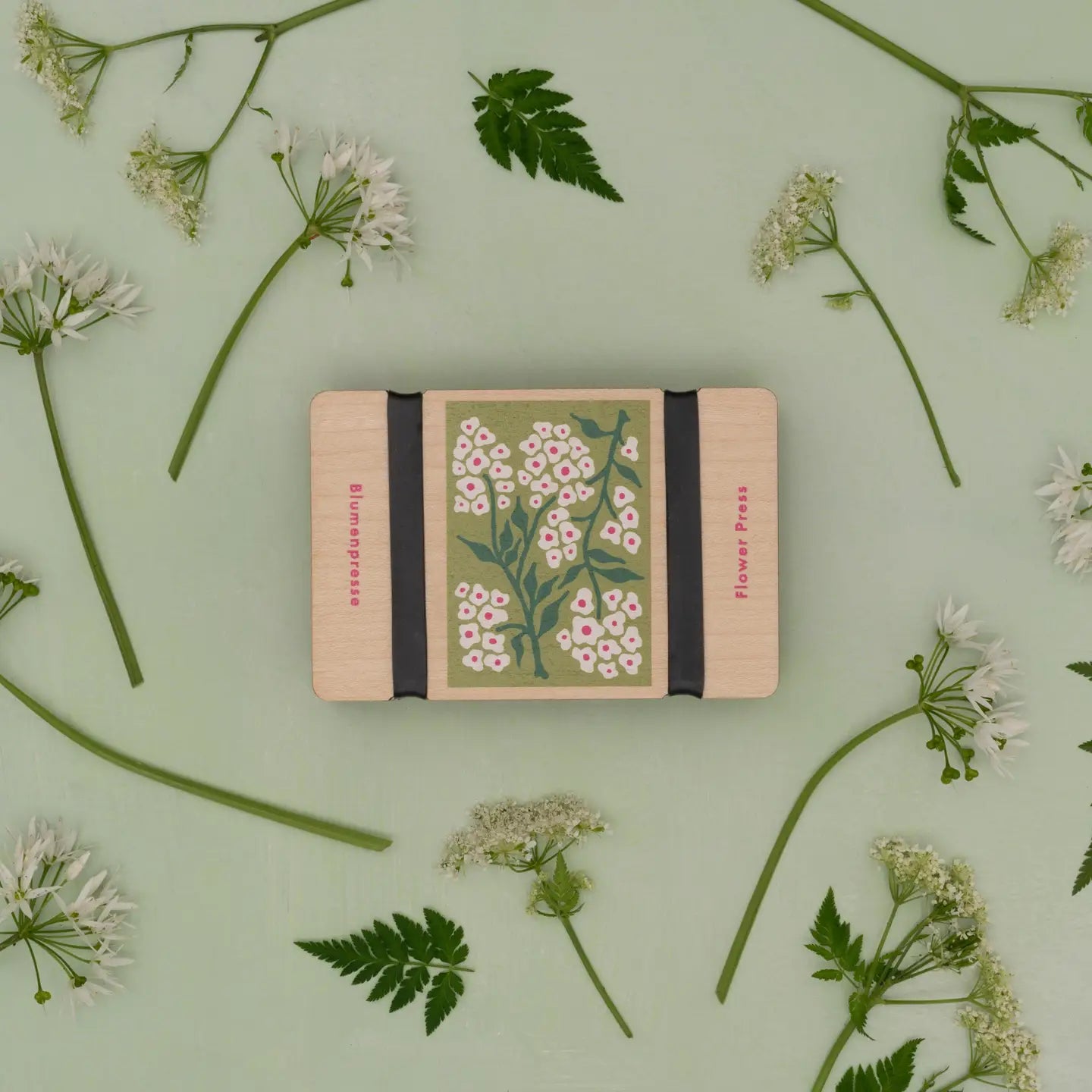 Pocket Flower Press By Studio Wald