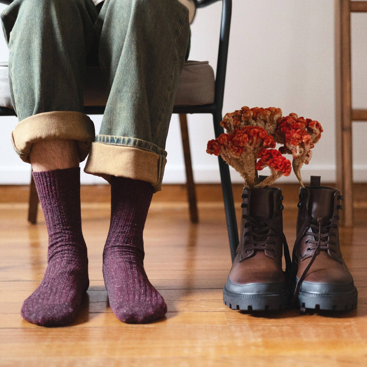Silk & Wool Dust Star Socks - Burgundy