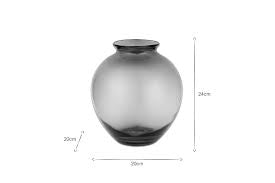 The Vanita Vase