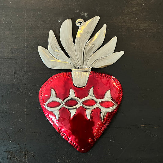 Red Heart of Thorns Tin Hanging Decoration