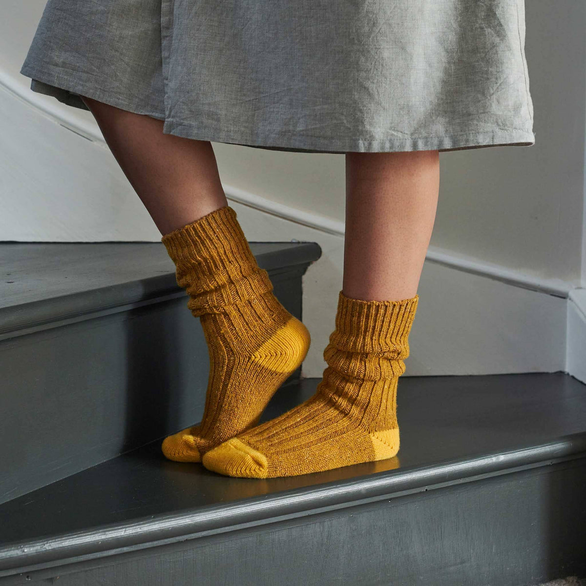 Recycled Lambswool & Silk Ribbed Socks (+colours)