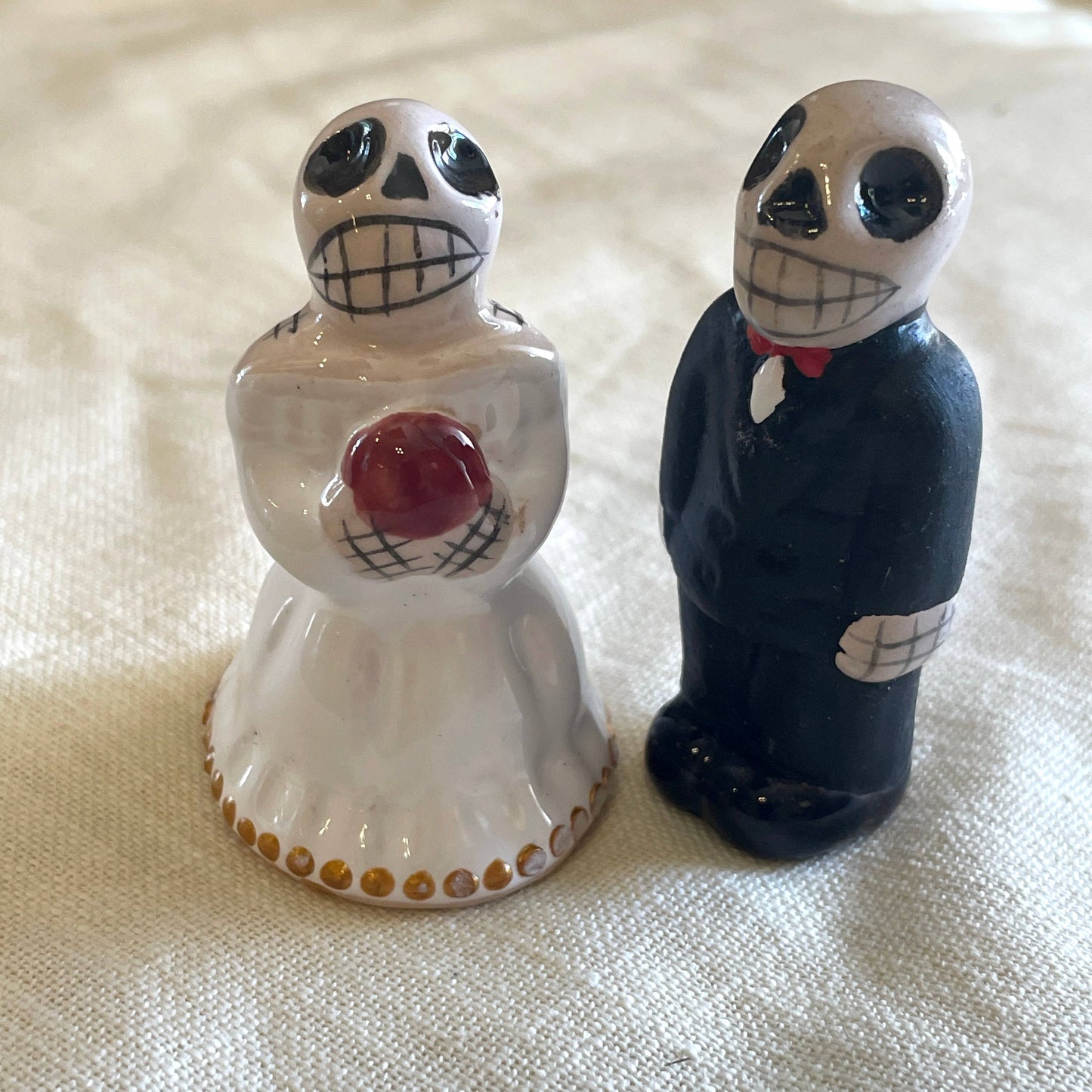 Cusco Bride & Groom Skeleton