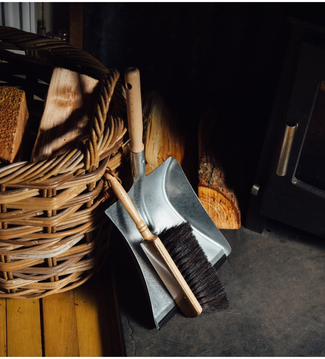 Traditional Wooden Horsehair Dust Brush