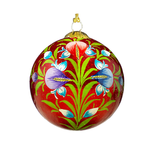 Decorative Christmas bauble with floral pattern